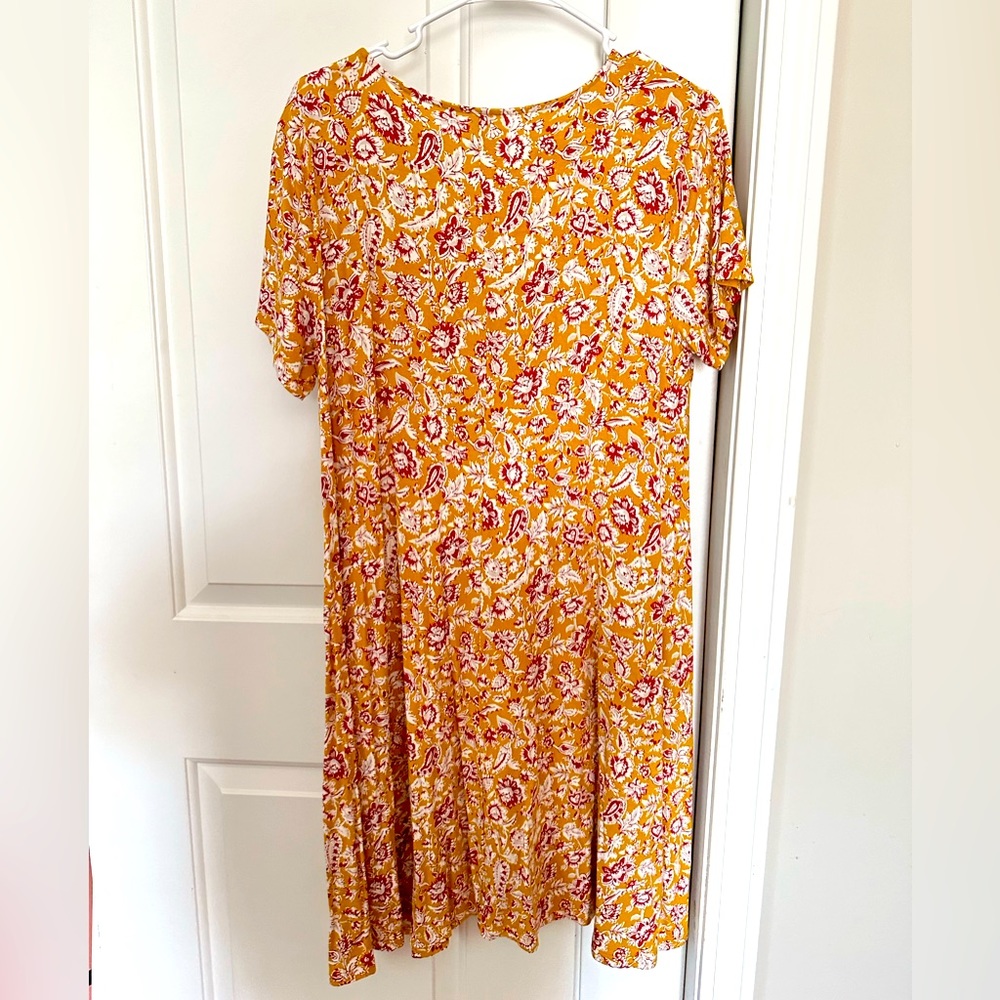 Old Navy Floral Swing Dress
